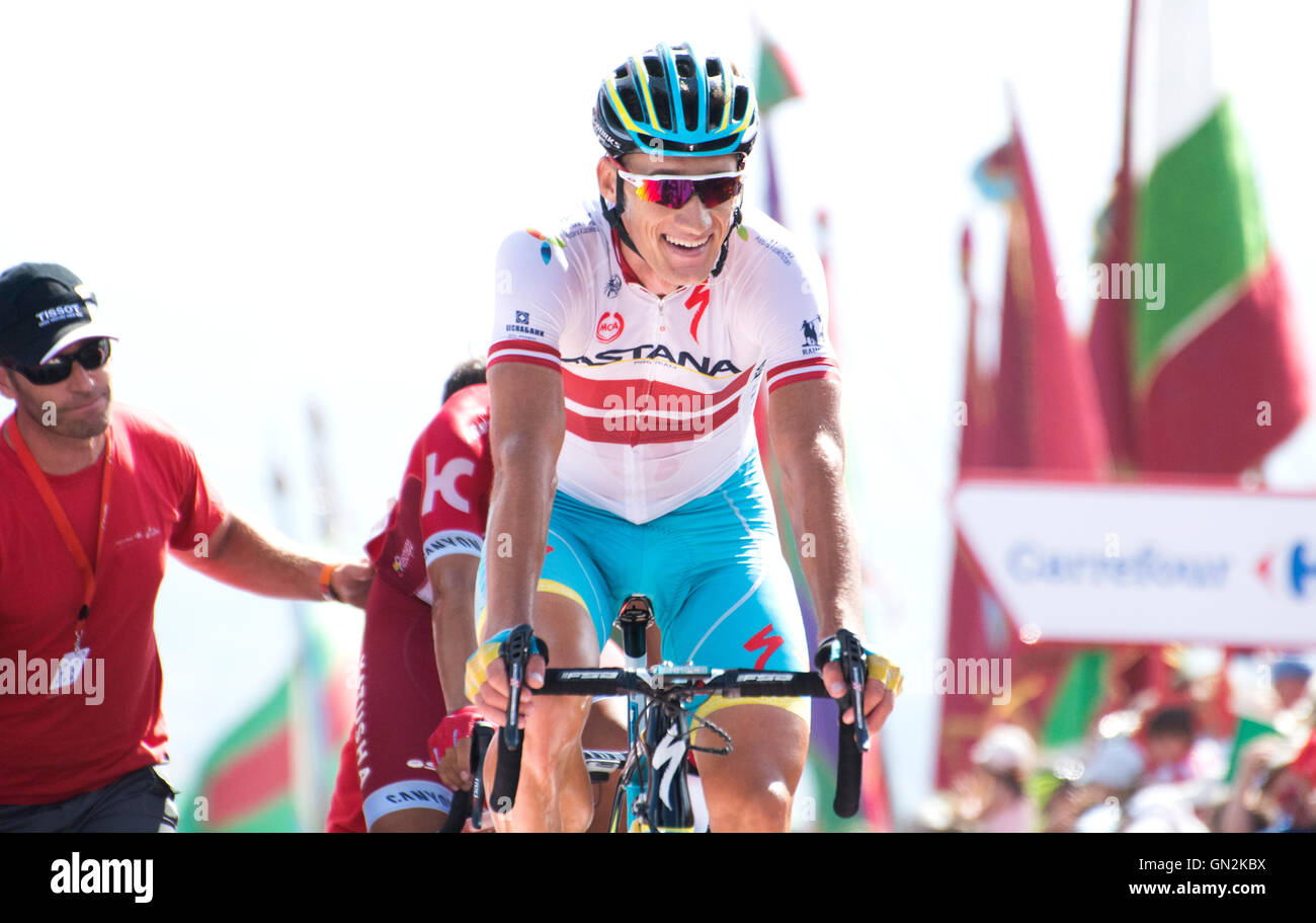 La Camperona, Spain. 27th August, 2016. Gatis Smukulis (Astana Pro Team) finishes the 8th stage of cycling race ‘La Vuelta a España’ (Tour of Spain) between Villalpando and Climb of La Camperona on August 27, 2016 in Leon, Spain. Credit: David Gato/Alamy Live News Stock Photo