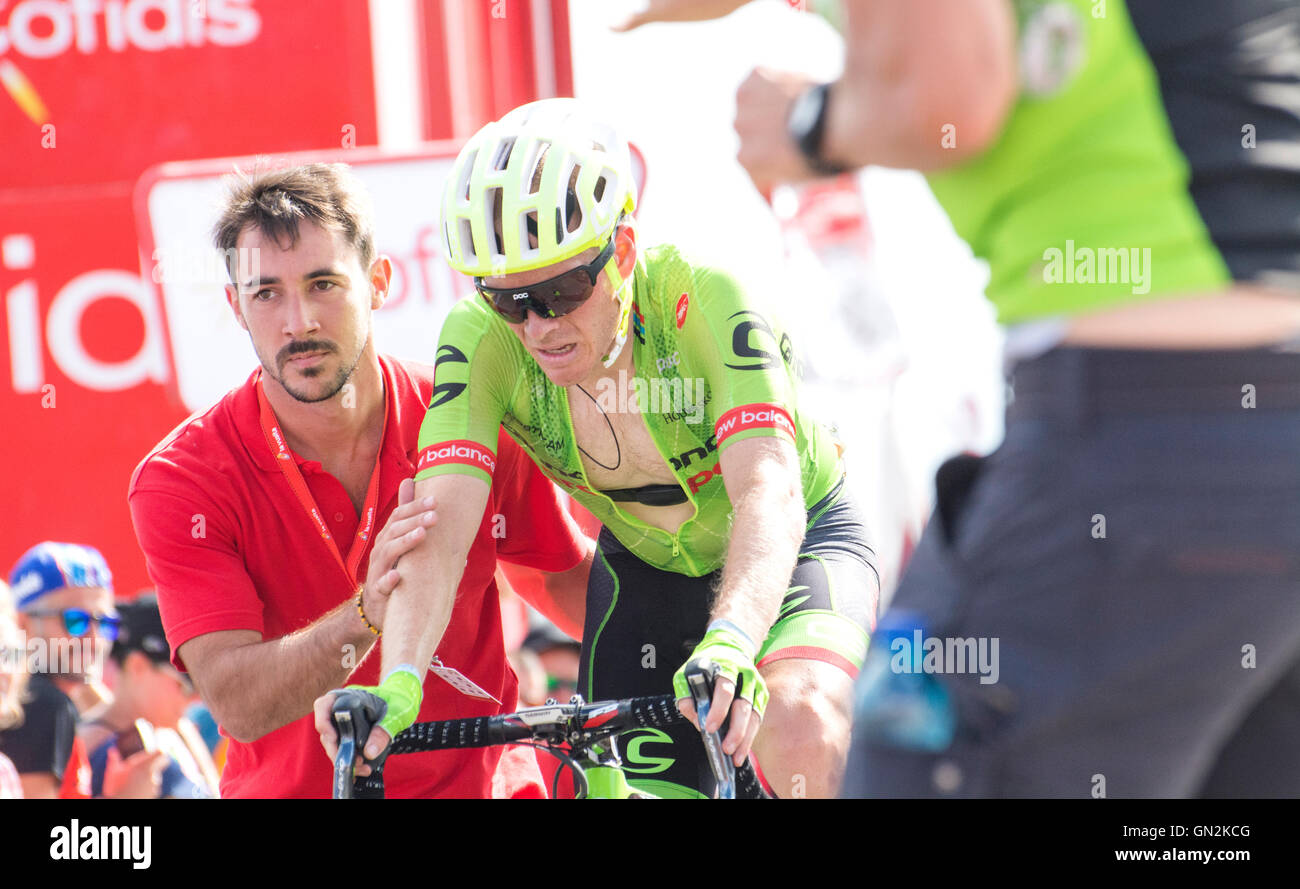 La Camperona, Spain. 27th August, 2016. Andrew Talansky (Cannondale - Drapac Pro Cycling Team) finishes the 8th stage of cycling race ‘La Vuelta a España’ (Tour of Spain) between Villalpando and Climb of La Camperona on August 27, 2016 in Leon, Spain. Credit: David Gato/Alamy Live News Stock Photo
