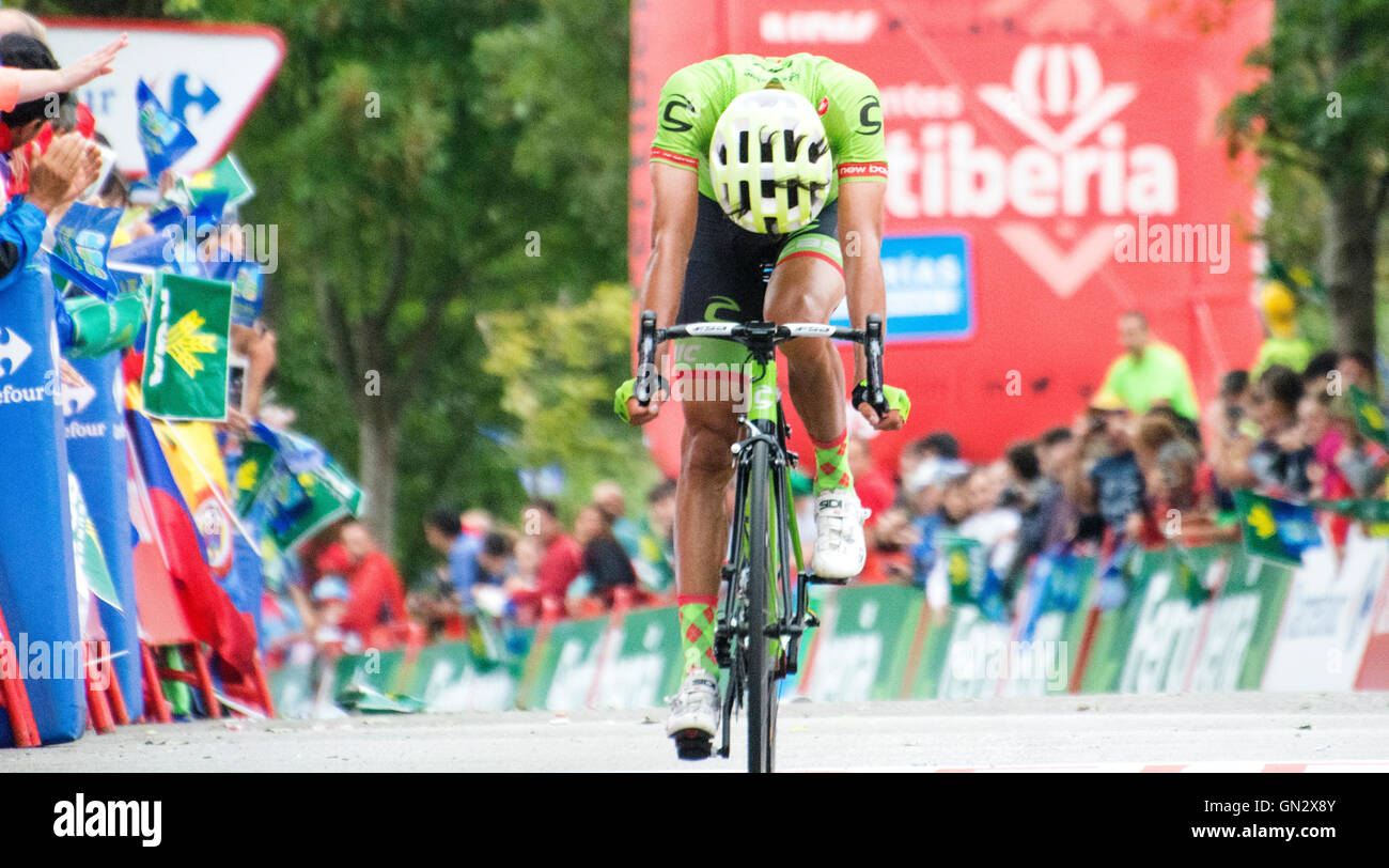 Oviedo, Spain. 28th August, 2016. Moreno Moser (Cannondale - Drapac Pro Cycling Team) finishes the 9th stage of cycling race ‘La Vuelta a España’ (Tour of Spain) between Cistierna and Climb of Naranco on August 28, 2016 in Oviedo, Spain. Credit: David Gato/Alamy Live News Stock Photo