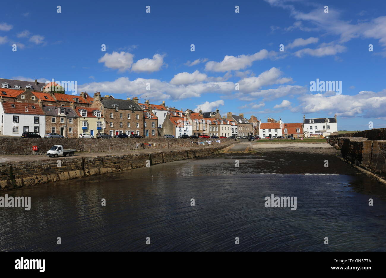 Cellardyke Scotland Hi res Stock Photography And Images Alamy cellardyke-scotland-hi-res-stock-photography-and-images-alamy