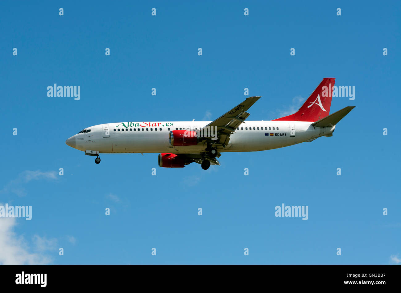 Albastar Boeing 737 approaching Birmingham Airport, UK (EC-MFS) Stock Photo