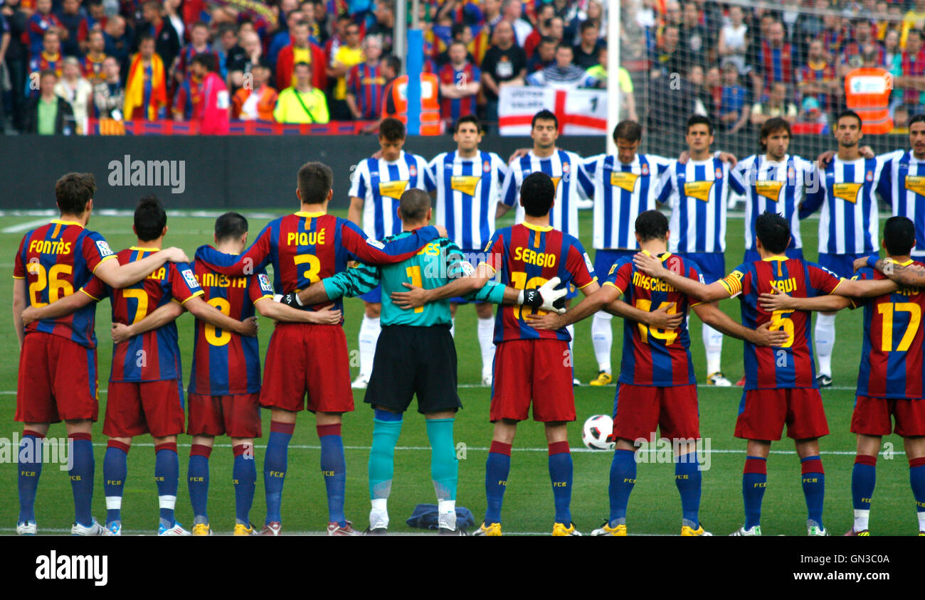 Football teams concentrated before a Spanish League match between FC Barcelona and Espanyol  on Camp Nou, on May 08, 2011 Stock Photo