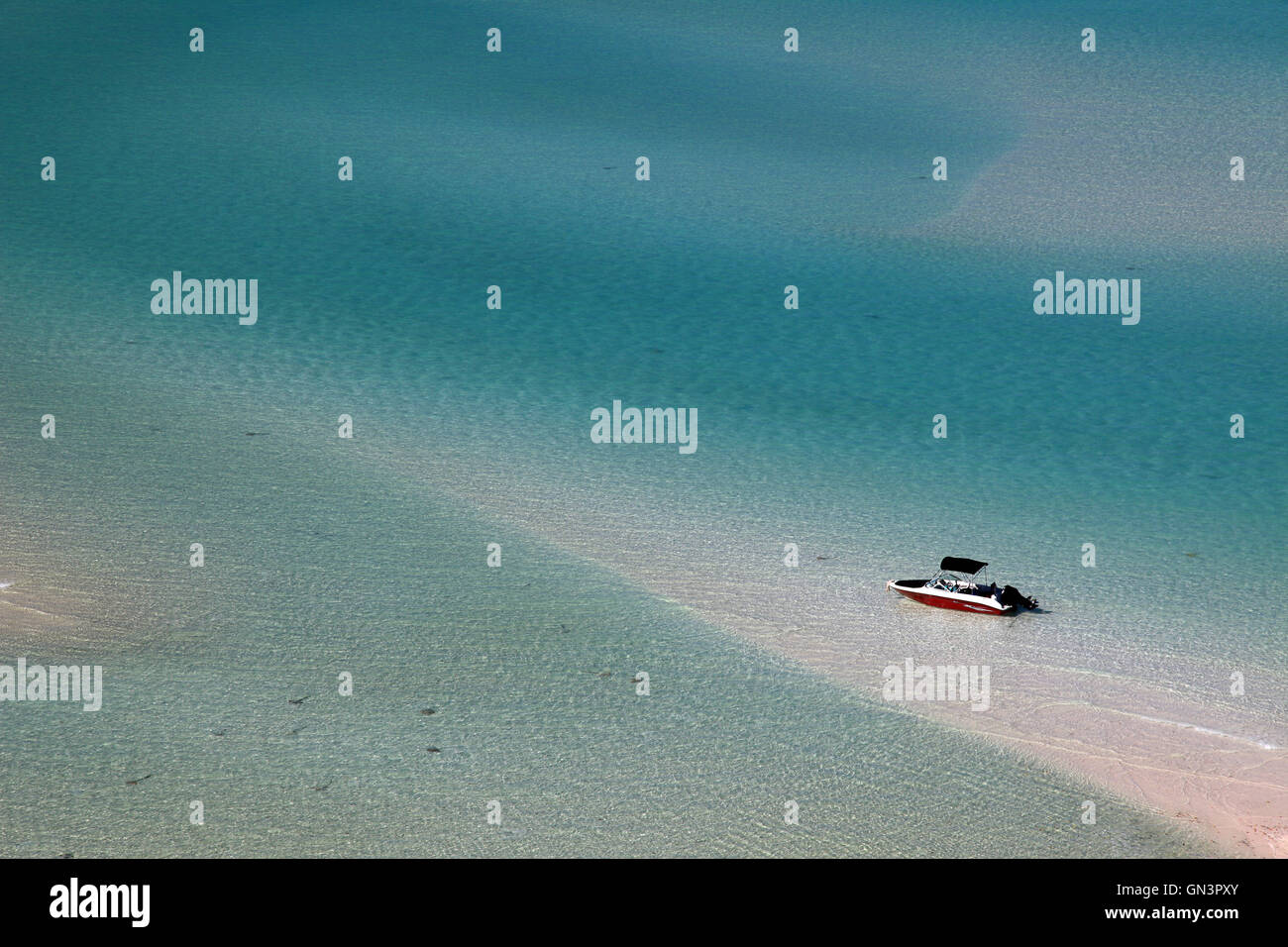 Leisure boat hi-res stock photography and images - Alamy