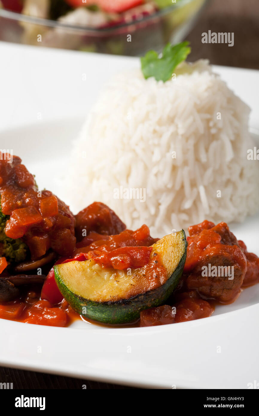 Indian zucchini curry hires stock photography and images Alamy