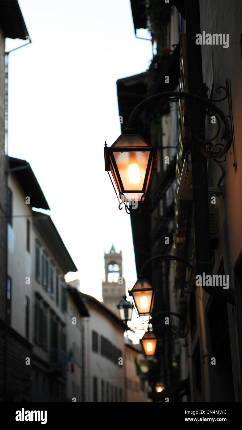 Vintage lamps hi-res stock photography and images - Alamy