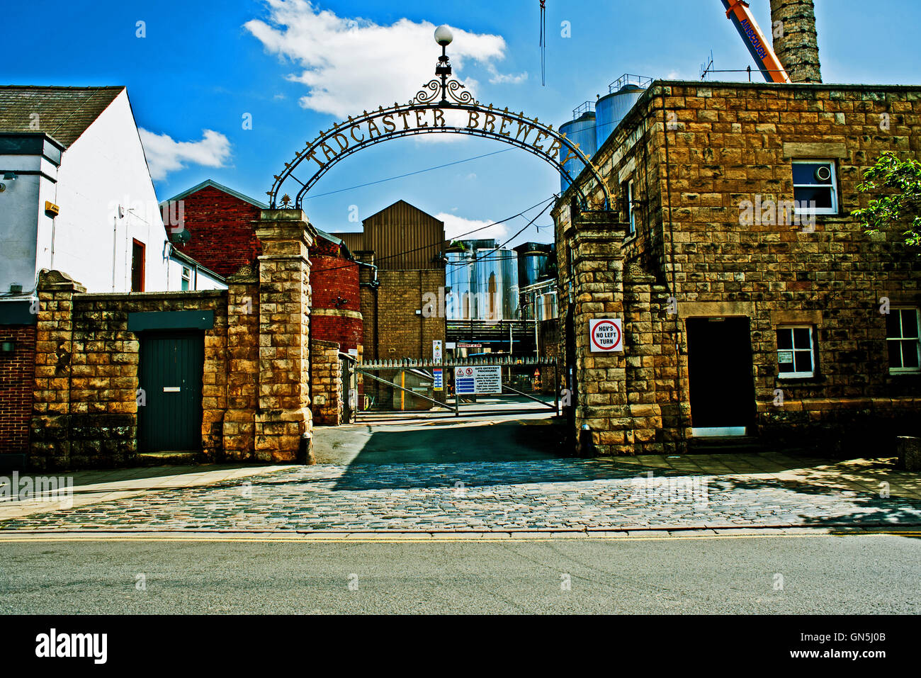 Tadcaster brewery hires stock photography and images Alamy