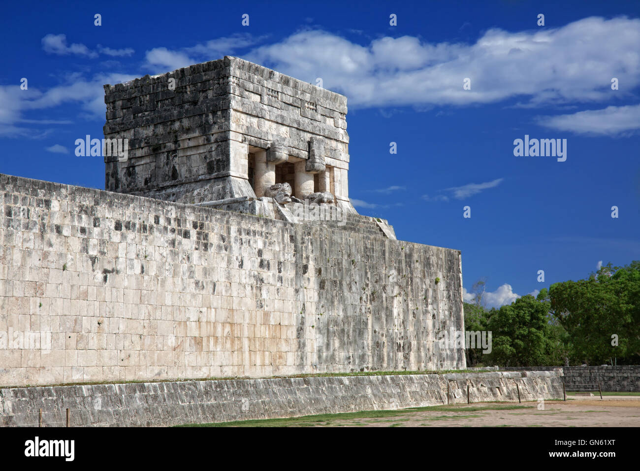 Temple of the Jaguar, Chichen Itza, Mexico Stock Photo Alamy