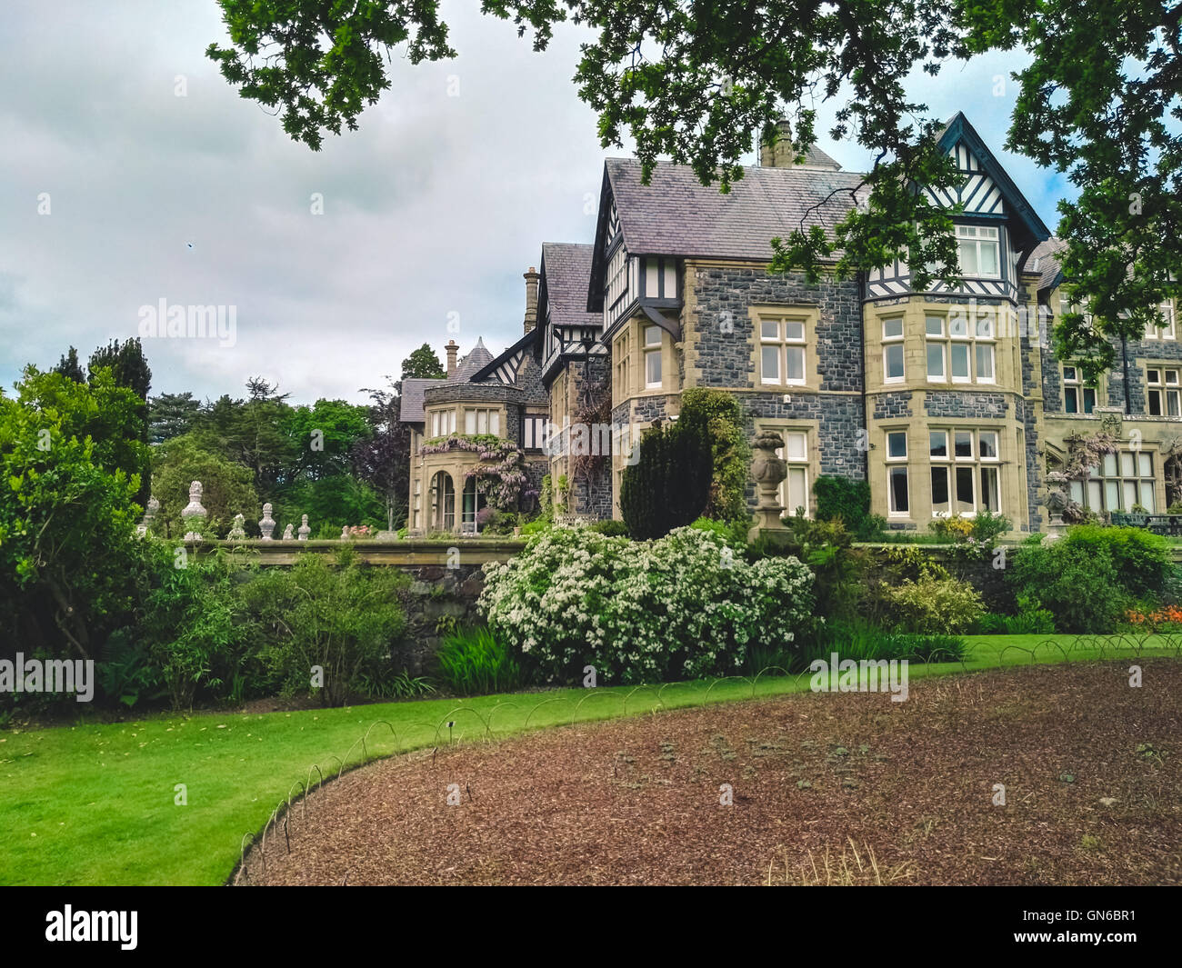 Old House and gardens Stock Photo - Alamy