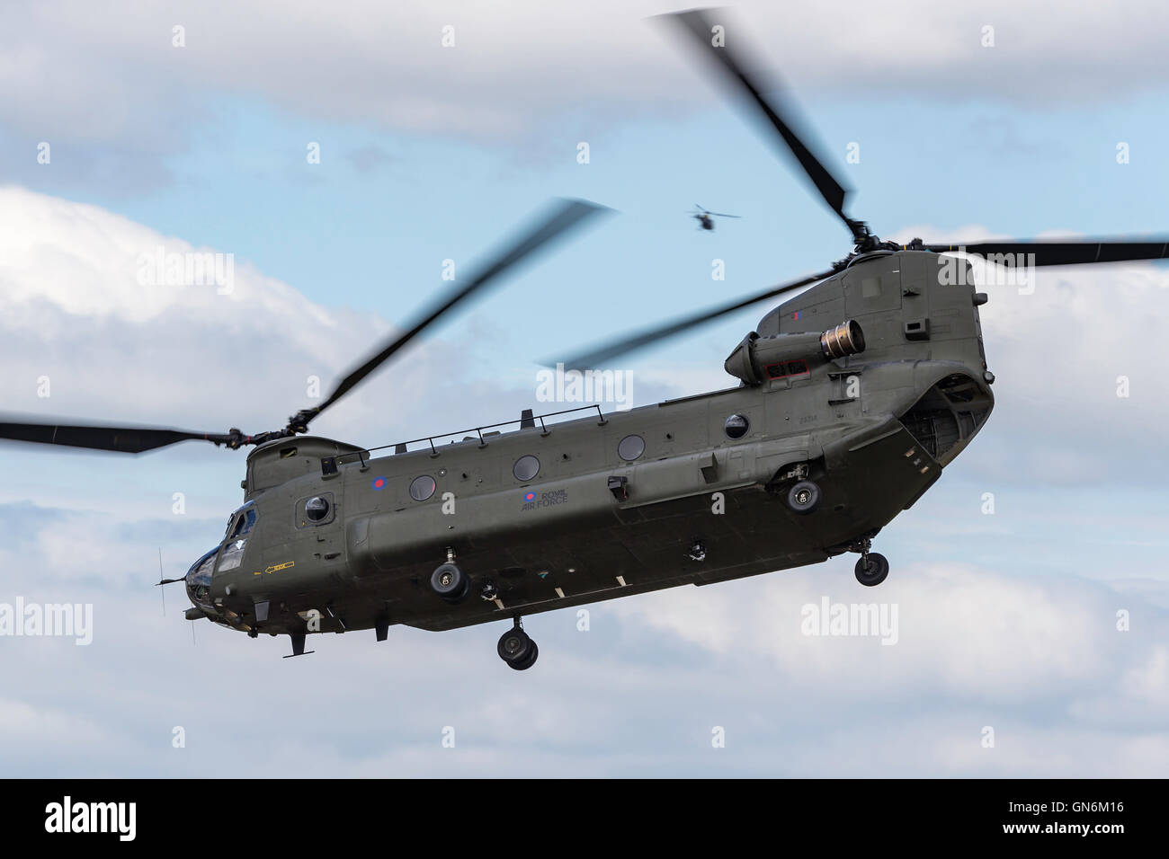 Royal Air Force (RAF) Boeing Chinook HC2 twin rotor heavy lift transport Helicopter. Stock Photo