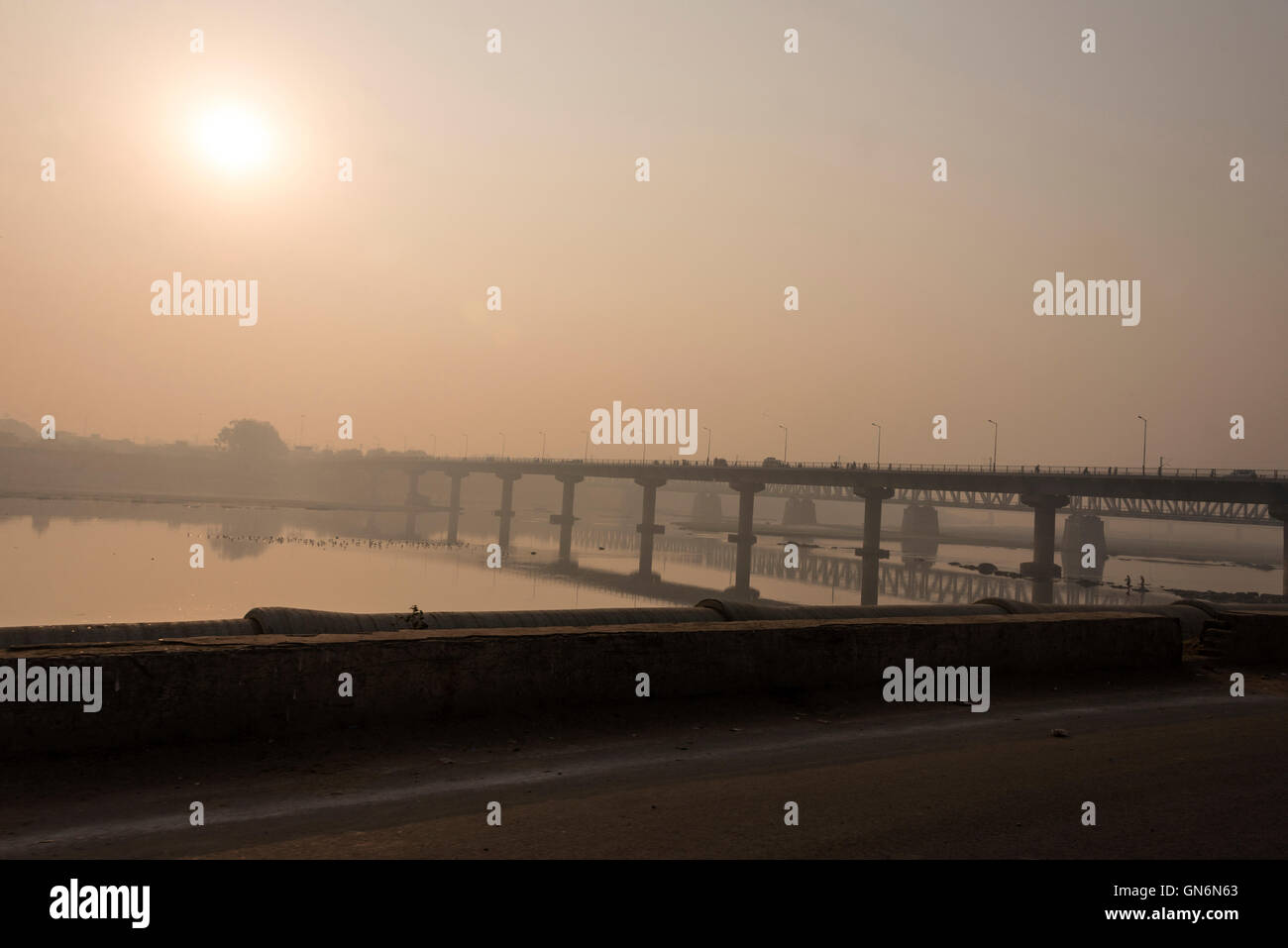 Yamuna river agra pollution hi-res stock photography and images - Alamy