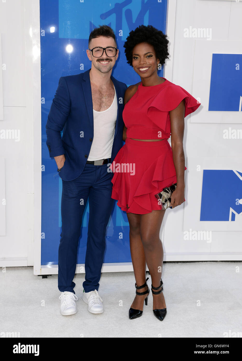 Matteo Lane and Sasheer Zamata arriving at the MTV Video Music Awards 2016, Madison Square Garden, New York City. PRESS ASSOCIATION Photo. Picture date: Sunday August 28, 2016. See PA story SHOWBIZ MTV. Photo credit should read: PA Wire Stock Photo