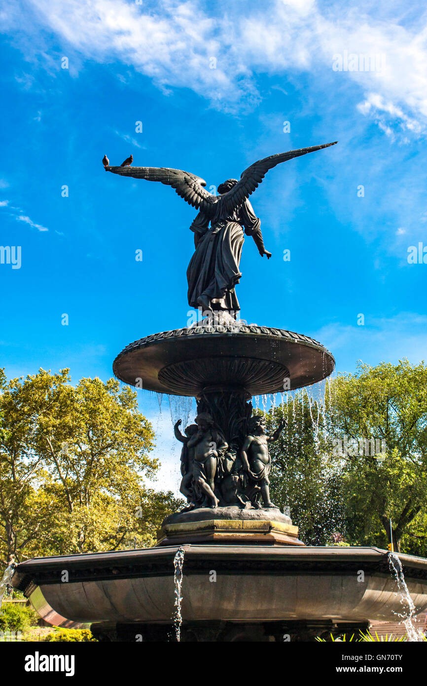 The lower passage of Bethesda Terrace, Central Park, upper Manhattan, New  York city, USA Stock Photo - Alamy