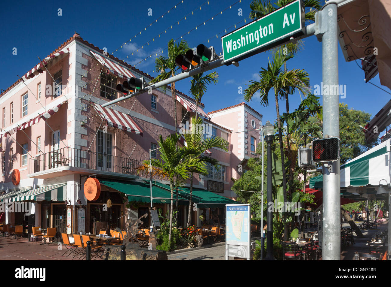 RESTAURANTS ESPANOLA WAY HISTORIC SPANISH VILLAGE MIAMI BEACH FLORIDA USA Stock Photo Alamy