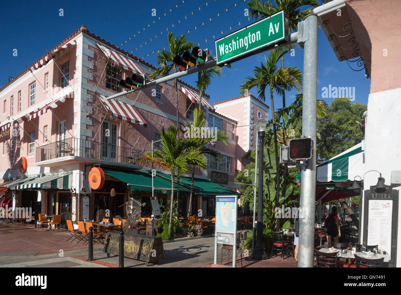 RESTAURANTS ESPANOLA WAY HISTORIC SPANISH VILLAGE MIAMI BEACH FLORIDA USA Stock Photo