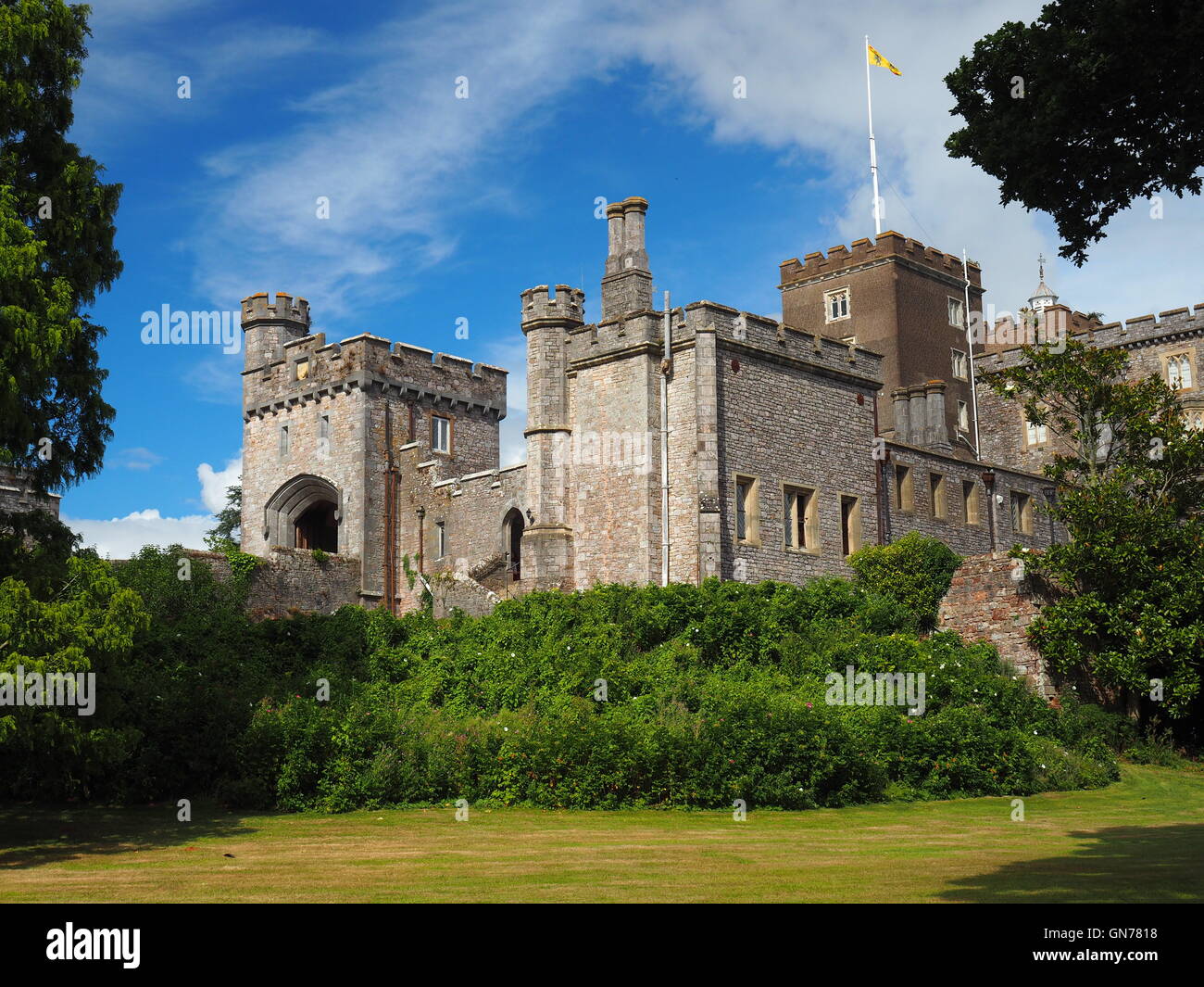 Powderham castle hires stock photography and images Alamy