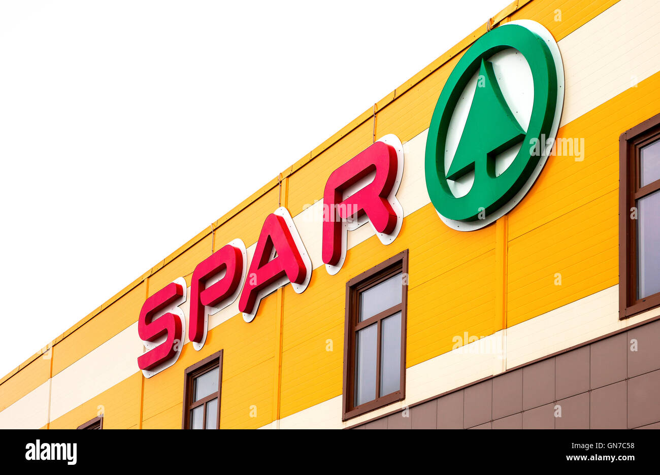 Logo of the supermarket SPAR is an international retail chain and franchise Stock Photo