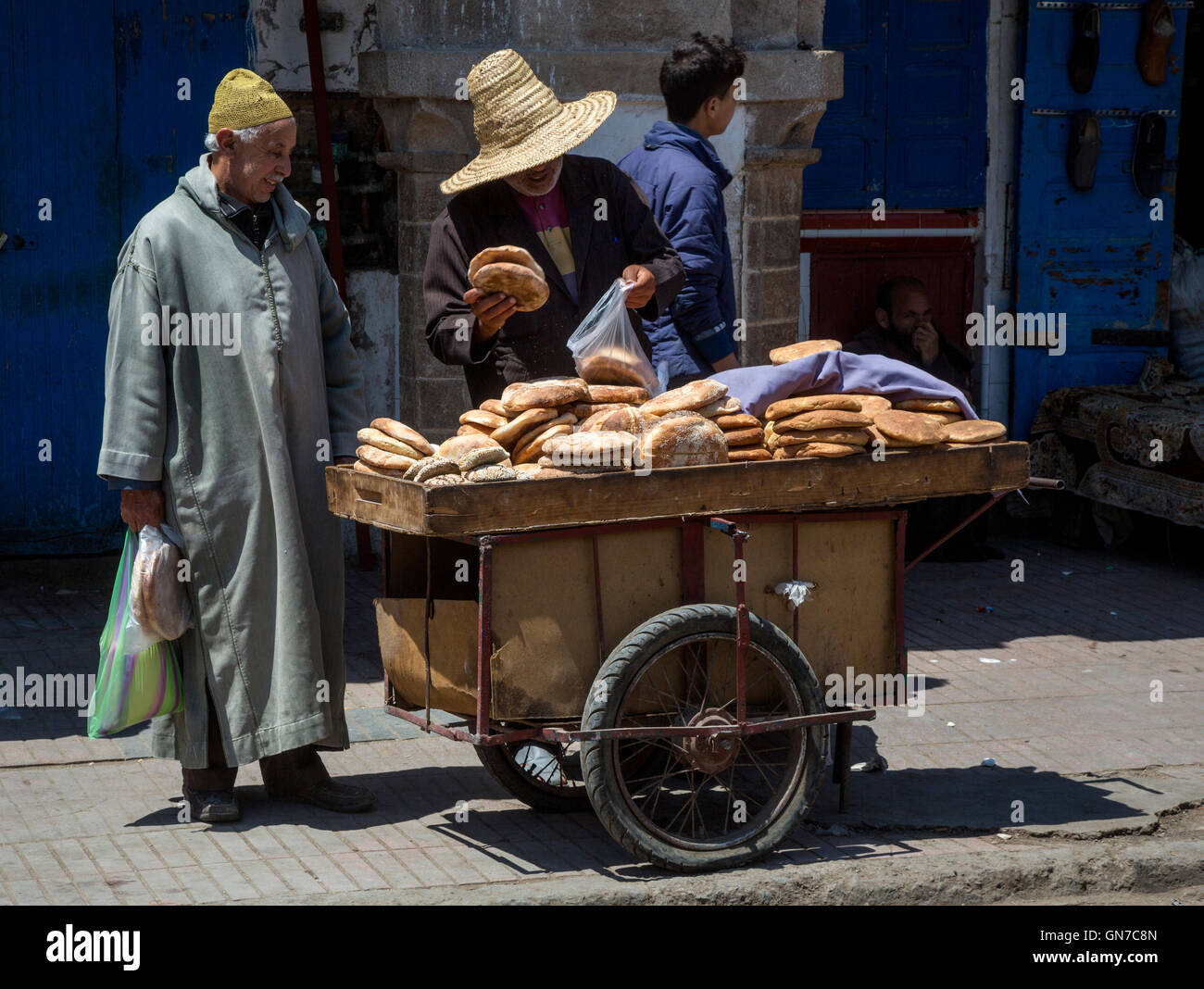 Essaouira, Morocco.  Bread Vendor, Avenue Mohammed Zerktouni. Stock Photo