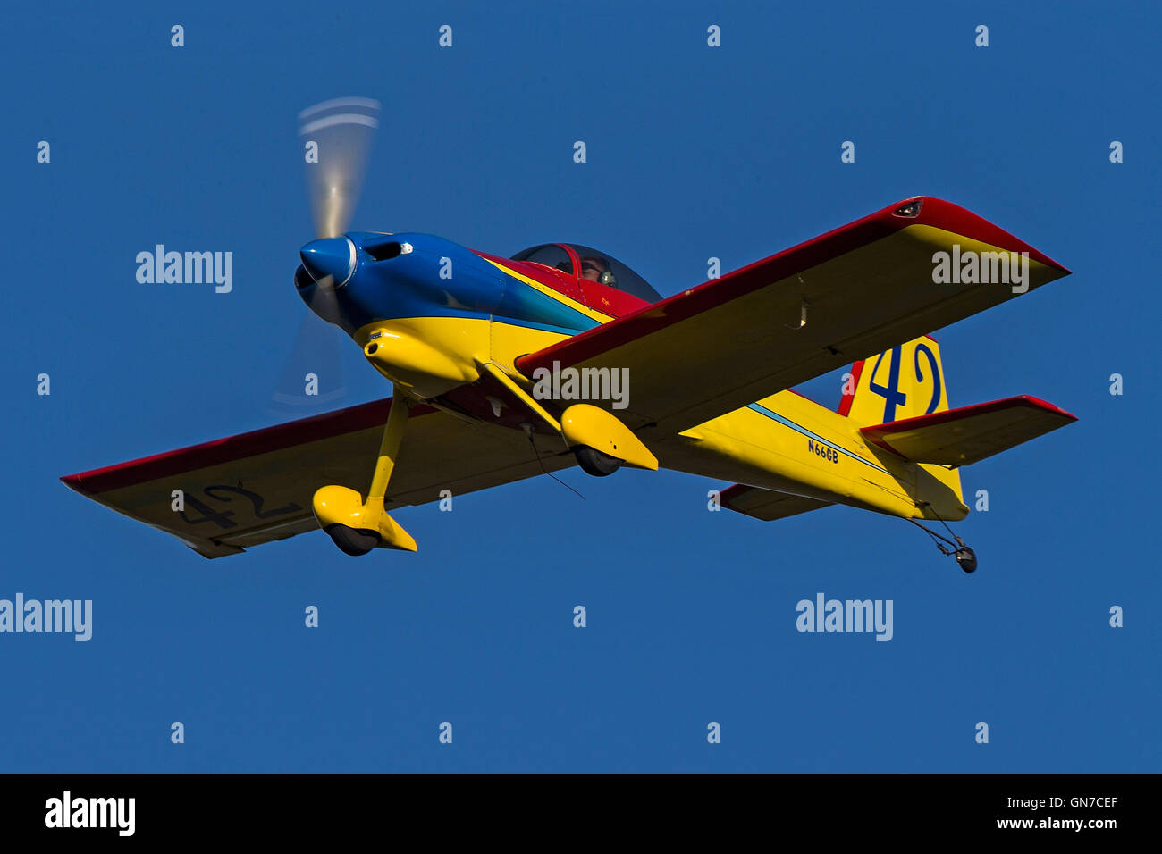 Van's Aircraft RV-3A (N66GB) lands at Palo Alto Airport (KPAO), Palo Alto, California, United States of America Stock Photo