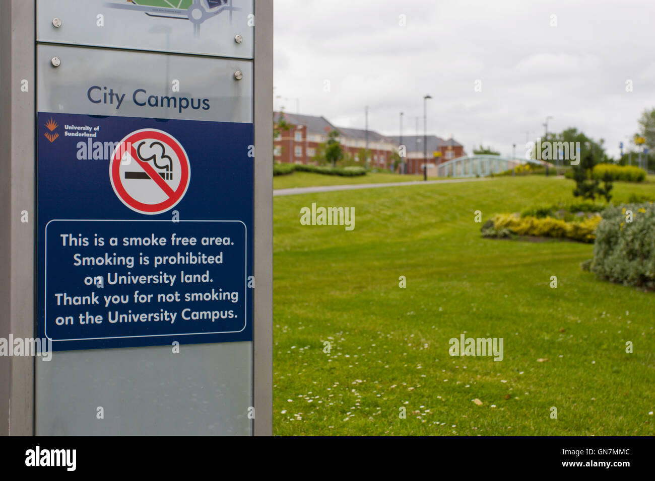 No smoking campus hi res stock photography and images Alamy