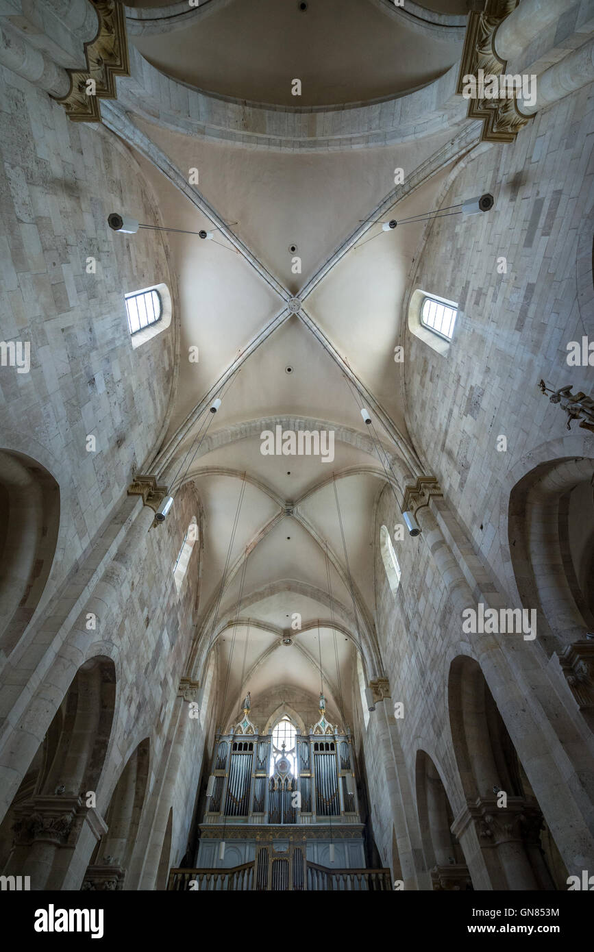 Pipe organ in St. Michael's Cathedral in Citadel of Alba Iulia city in ...