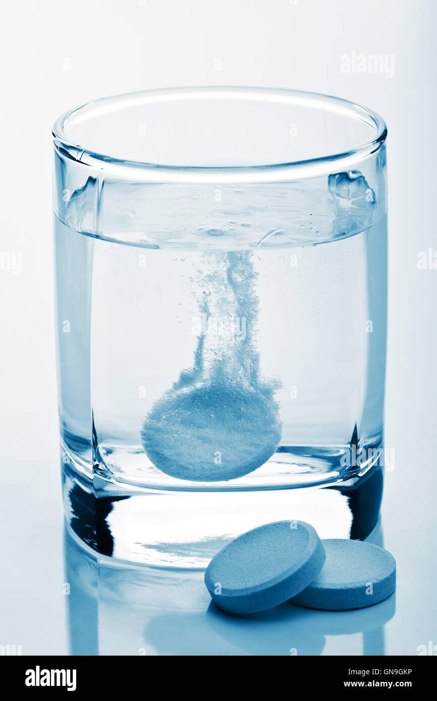 планшет хонор. Tablet water. акватабс таблетки купить. и. таблетка в стакане.