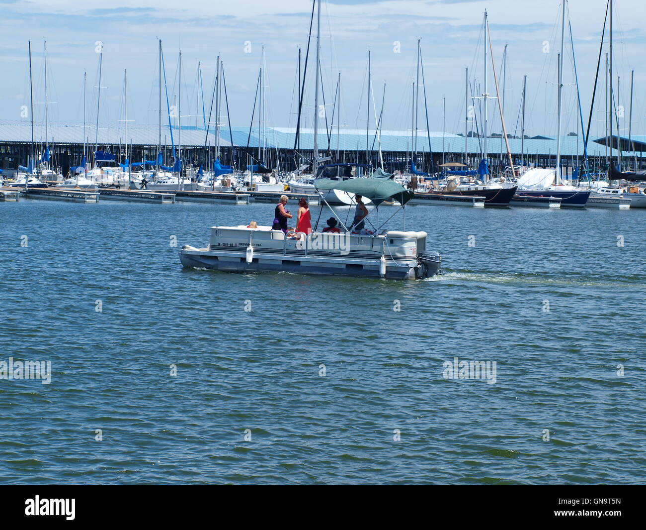 Sold to rockwall hi-res stock photography and images - Alamy