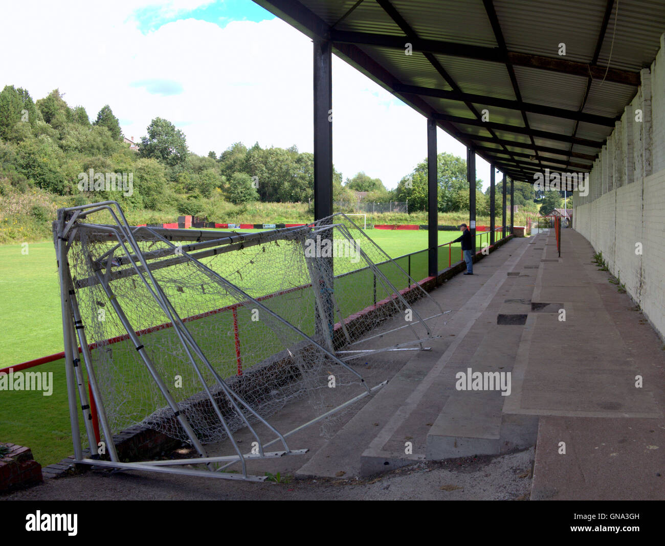 Glasgow, Scotland, UK 29th August 2016. Drumchapel Amateur F.C.privided the humble beginnings of Sir Alex Ferguson, David Moyes and Andy Gray yet play at Glenhead Park, Duntocher. An interesting contrast to the stadiums they graduated to later in their careers. © Gerard Ferry/Alamy Live News Stock Photo