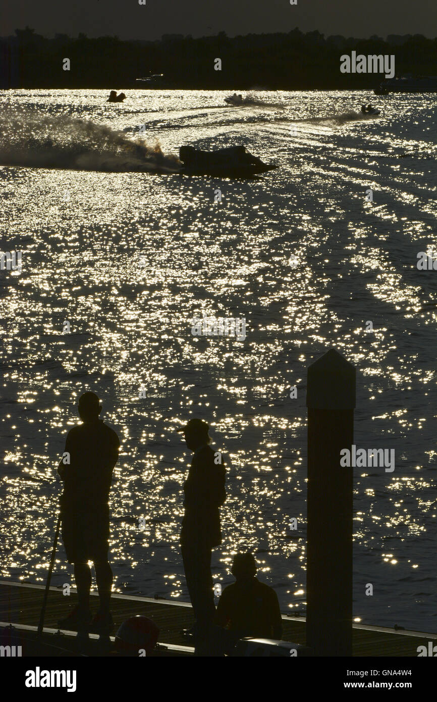 Power boat racing hires stock photography and images Alamy Power boat racing hires stock photography and images Alamy