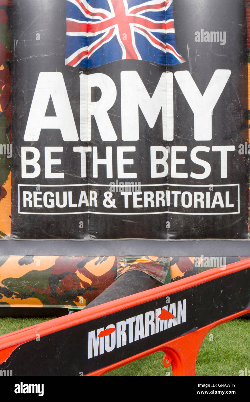 Army be the Best, Regular and Territorial Posters at Ormskirk, Lancashire, UK Stock Photo