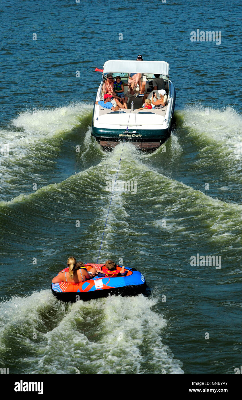 Water tubing boat pulling hires stock photography and images Alamy