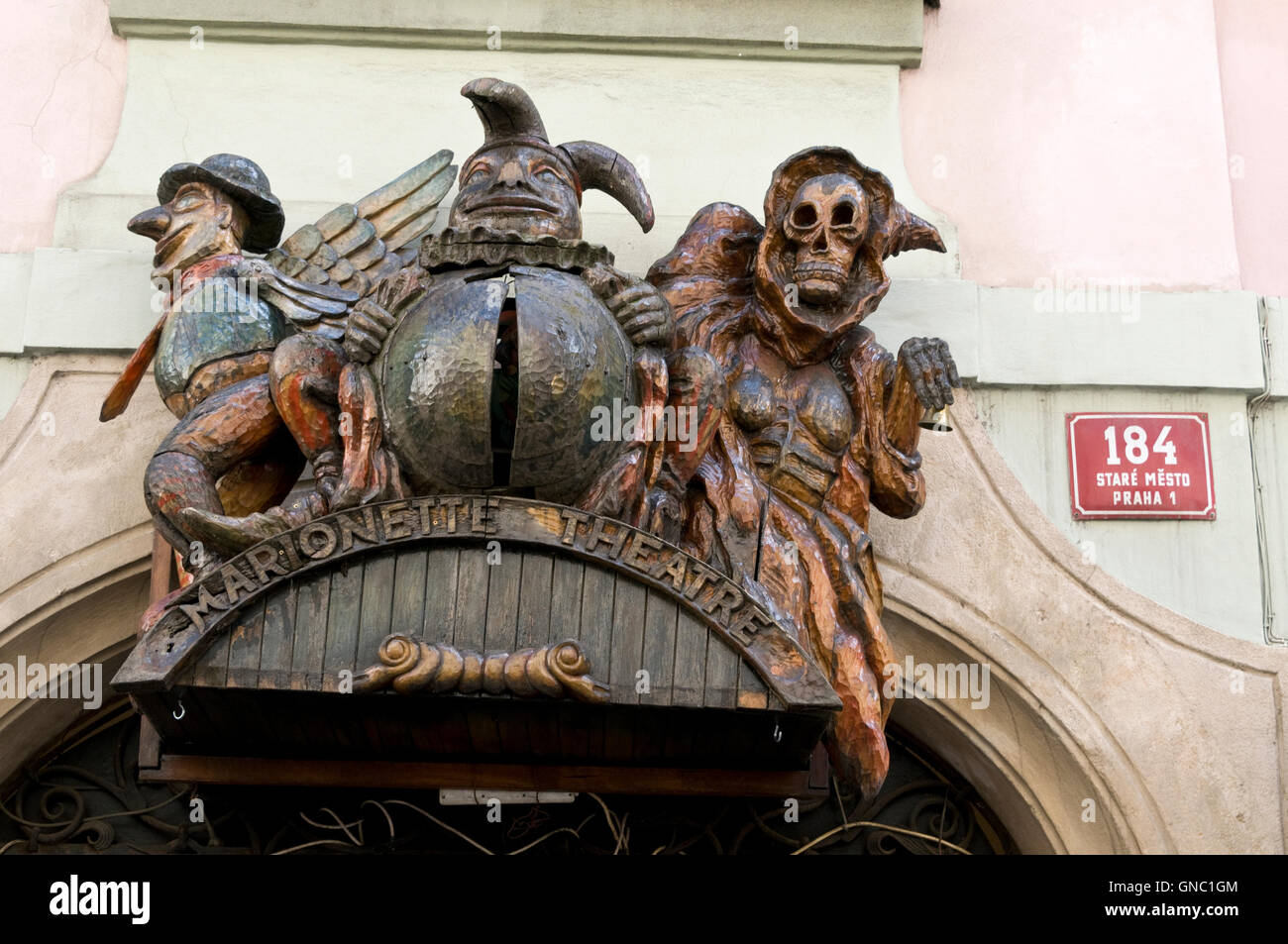 International Institute of Art, Academy of Art