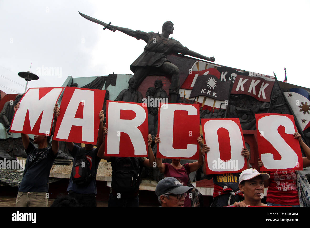 Philippines. 29th Aug, 2016. Bagong Alyansang Makabayan (BAYAN METRO MANILA) hold rally in front of the Bonifacio Shrine beside Manila City Hall in the time for National Heroes Day to protest the Marcos hero's burial at the LibinganngmgaBayani. The rally is held few days before the oral argument of the Supreme Court regarding various petitions opposing the Marco's burial. Credit:  Gregorio B. Dantes Jr./Pacific Press/Alamy Live News Stock Photo
