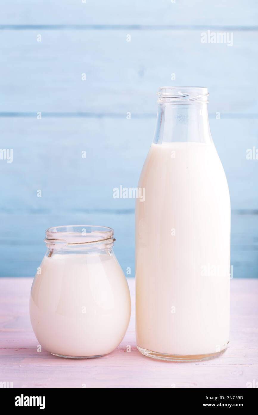 milk-and-yogurt-stock-photo-alamy