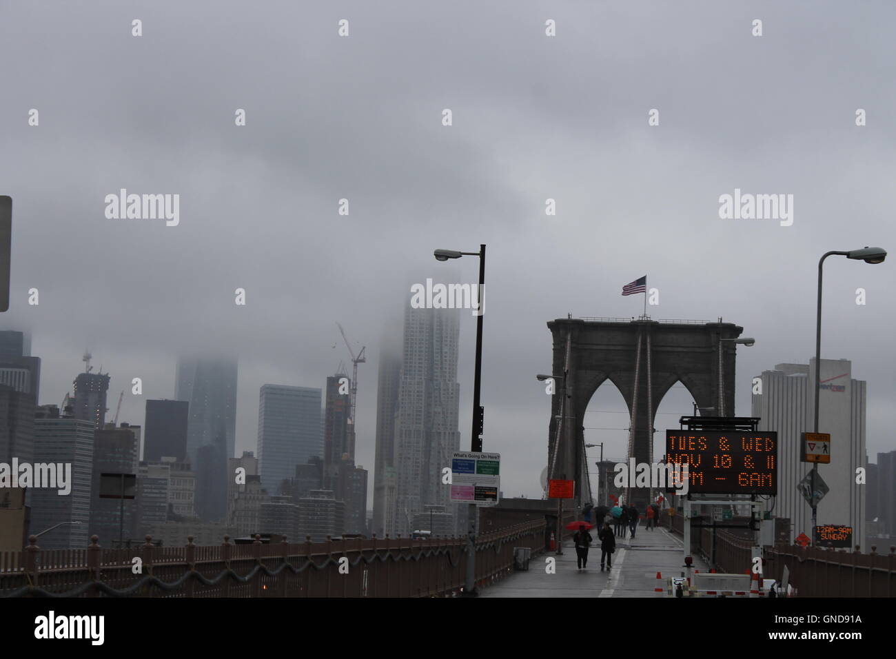 Brooklyn bridge winter hi-res stock photography and images - Alamy