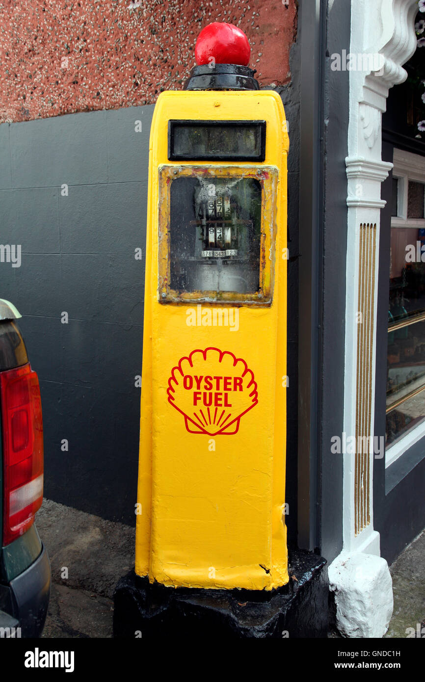 Vintage Oyster fuel pump, Carlingford Stock Photo