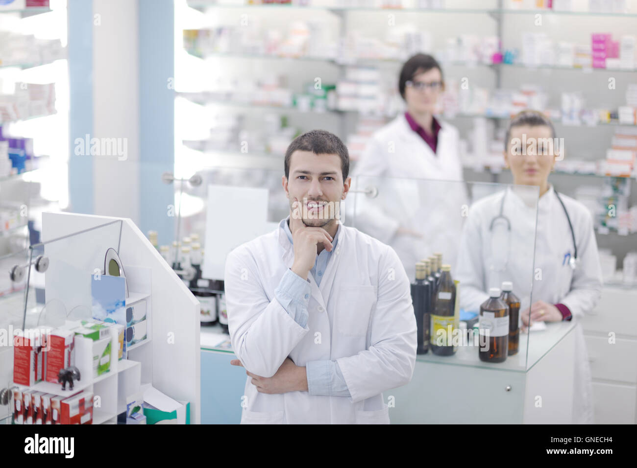 pharmacy drugstore people team Stock Photo - Alamy