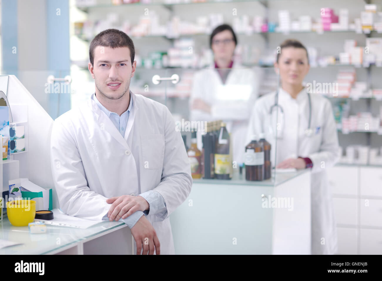 pharmacy drugstore people team Stock Photo - Alamy