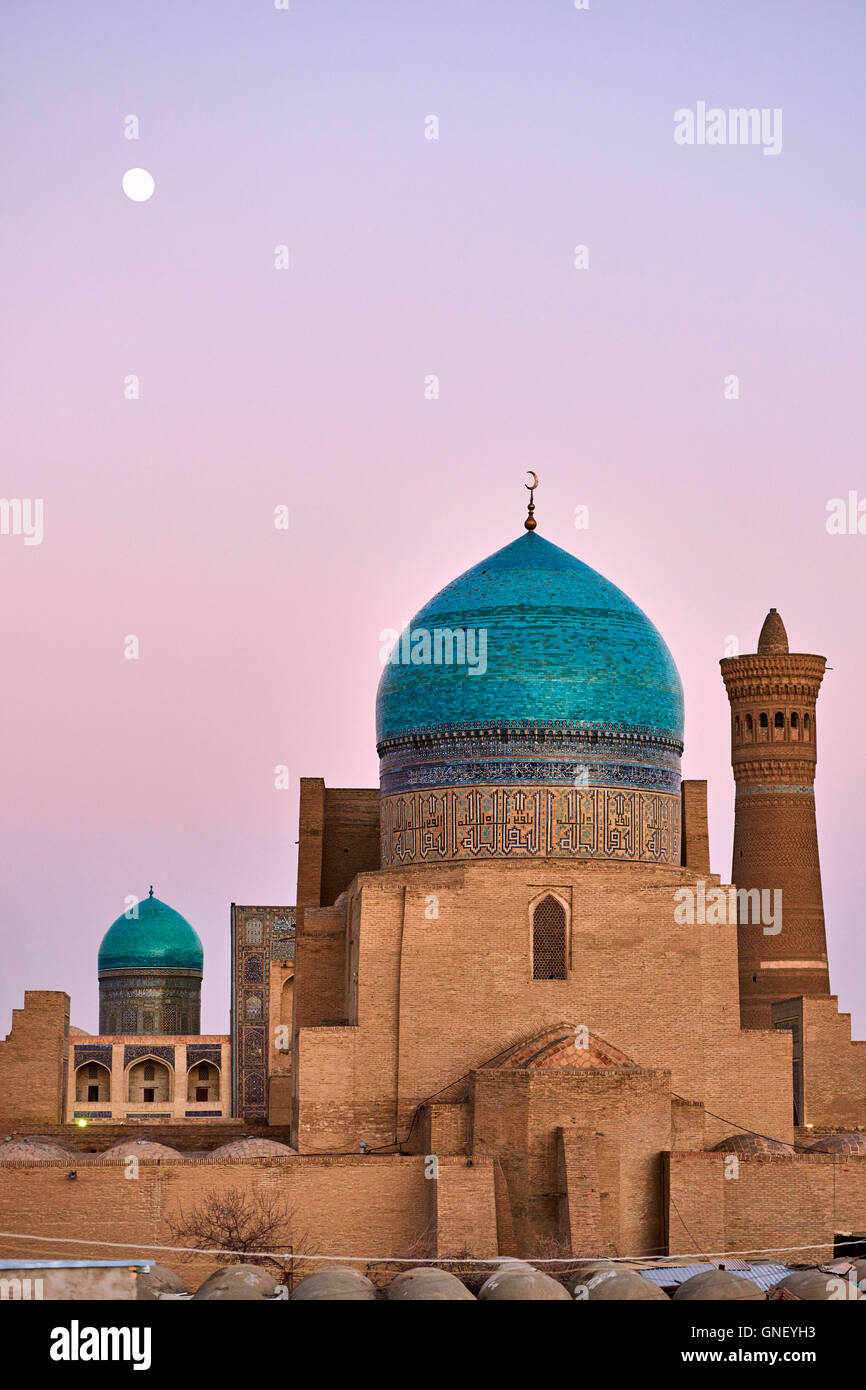 Uzbekistan, Bukhara, Unesco world heritage, Kalon mosque and minaret, Madrasah Mir I Arab Stock Photo
