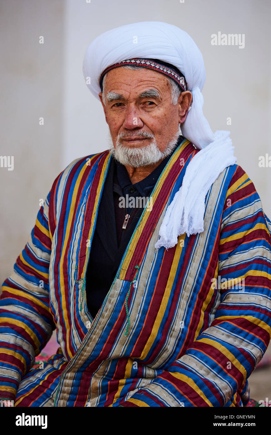 Uzbekistan, Bukhara, Unesco world heritage, Uzbek men playing chess in ...