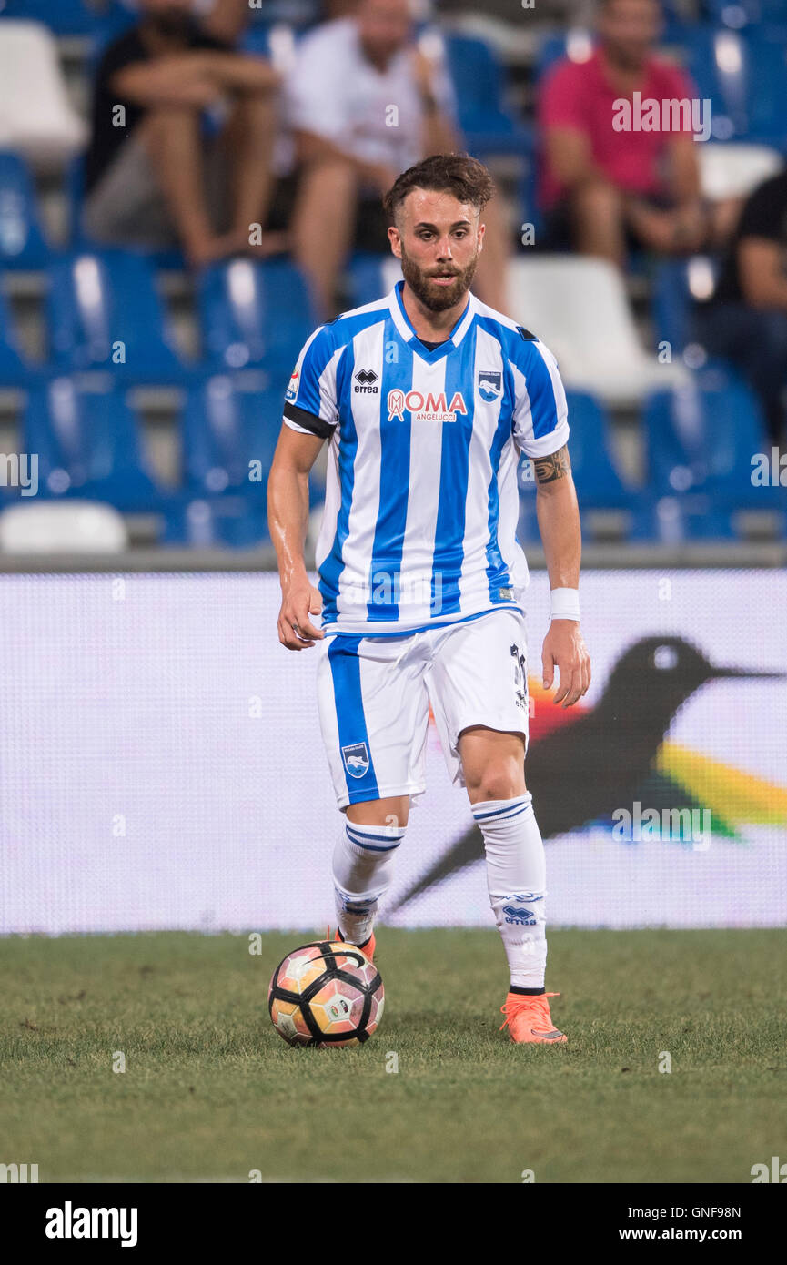 Francesco zampano pescara hi-res stock photography and images - Alamy, image size:865x1390