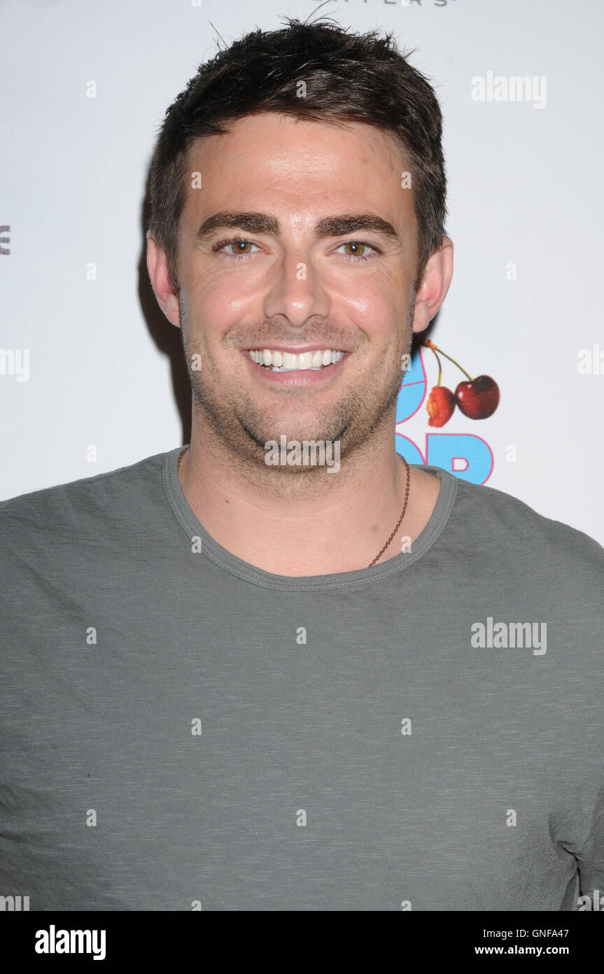 Jonathan bennett hi-res stock photography and images - Alamy