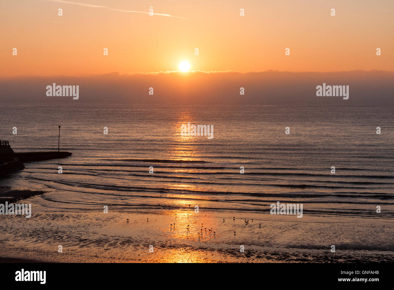 England broadstairs sunrise over english hires stock photography and