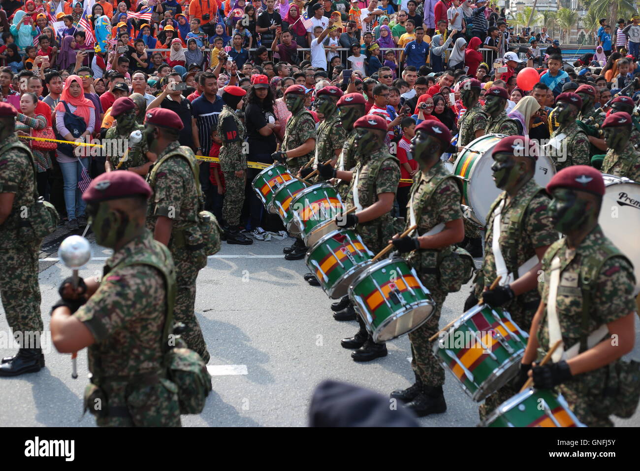 Kuala Lumpur, Malaysia. 31st August, 2016. : Thousands Of Military ...