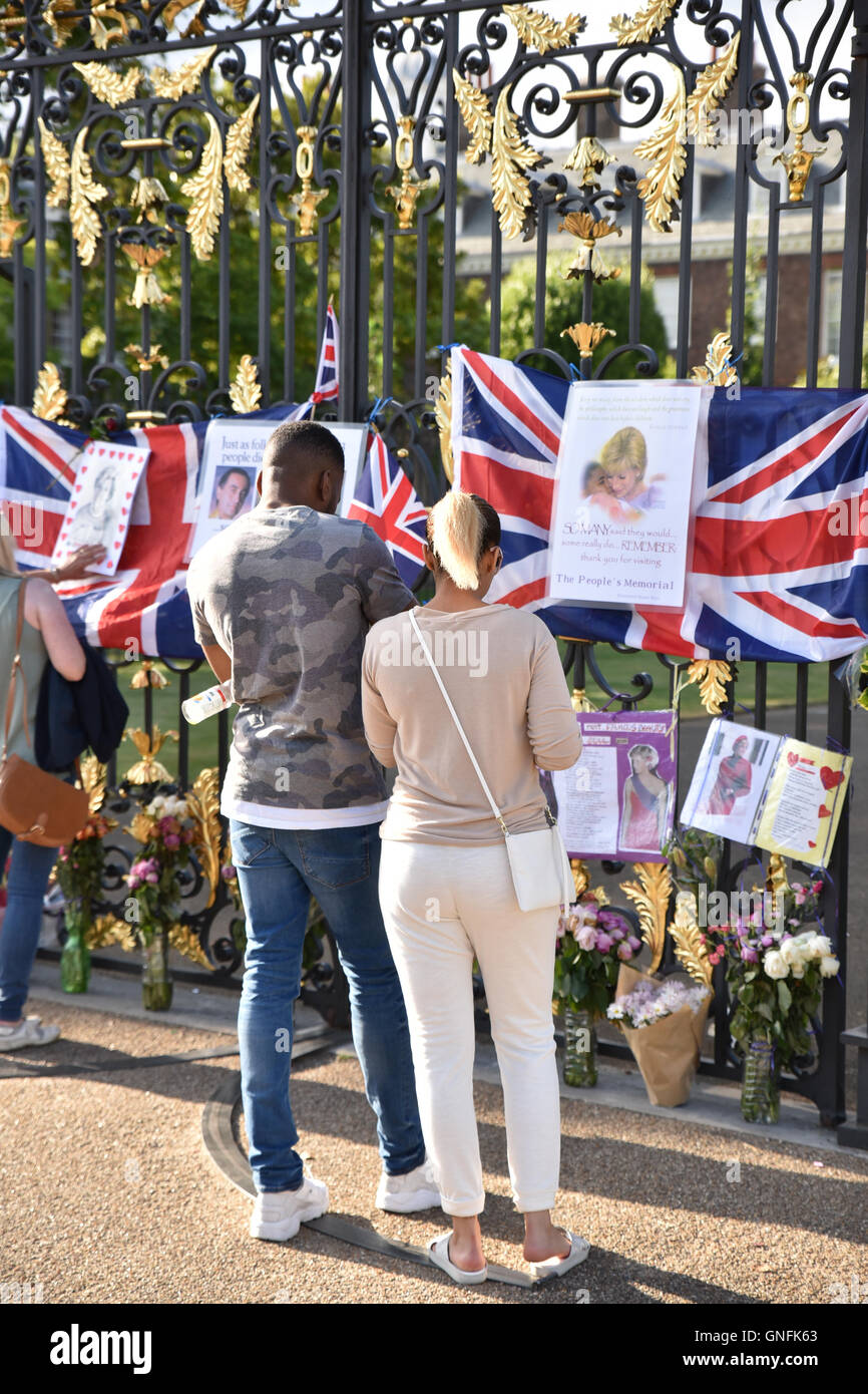 Kensington palace, London, UK. 31st August, 2016. Princess Diana