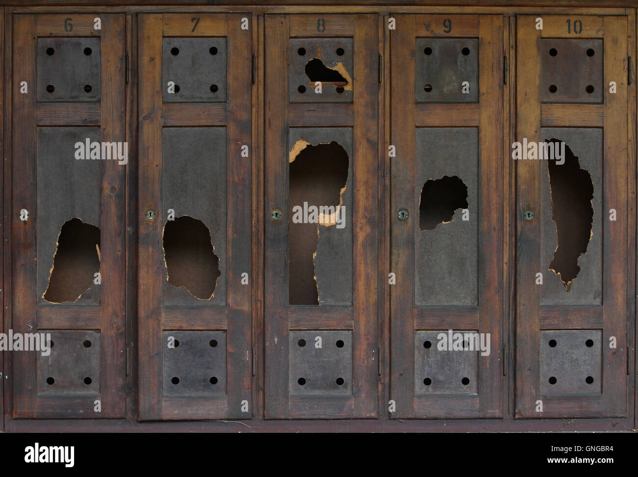 Locker inspection hi-res stock photography and images - Alamy