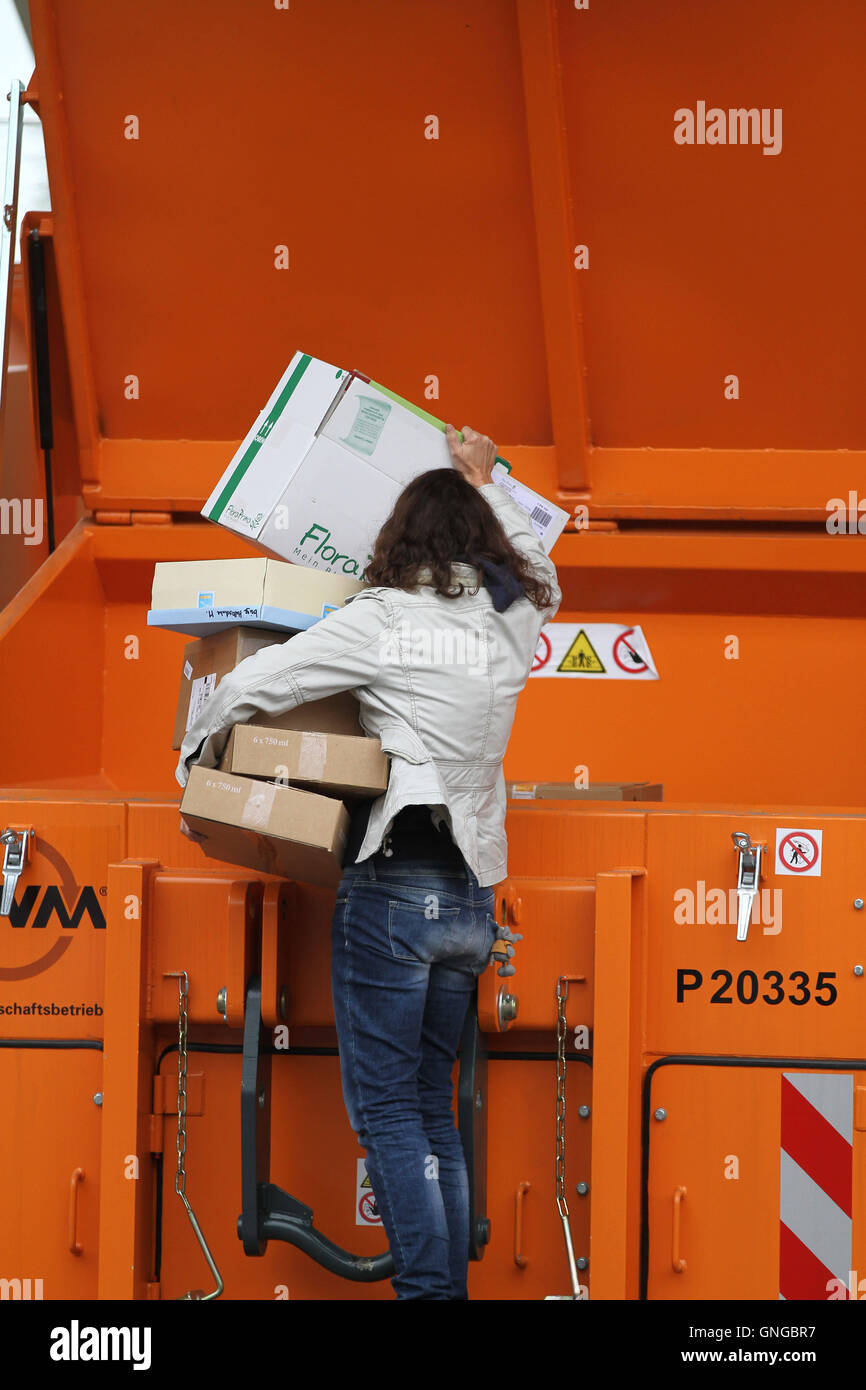 The Wertstoffhof Plus recycling center in Langwied, 2014 Stock Photo
