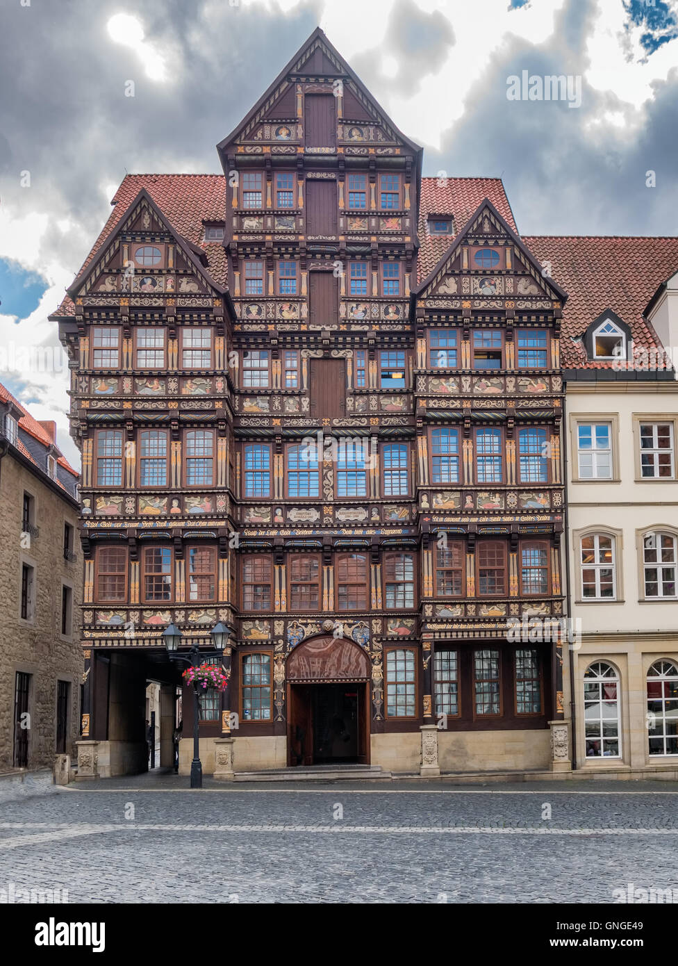 Old house on the main square in Hildesheim, Germany Stock Photo Alamy