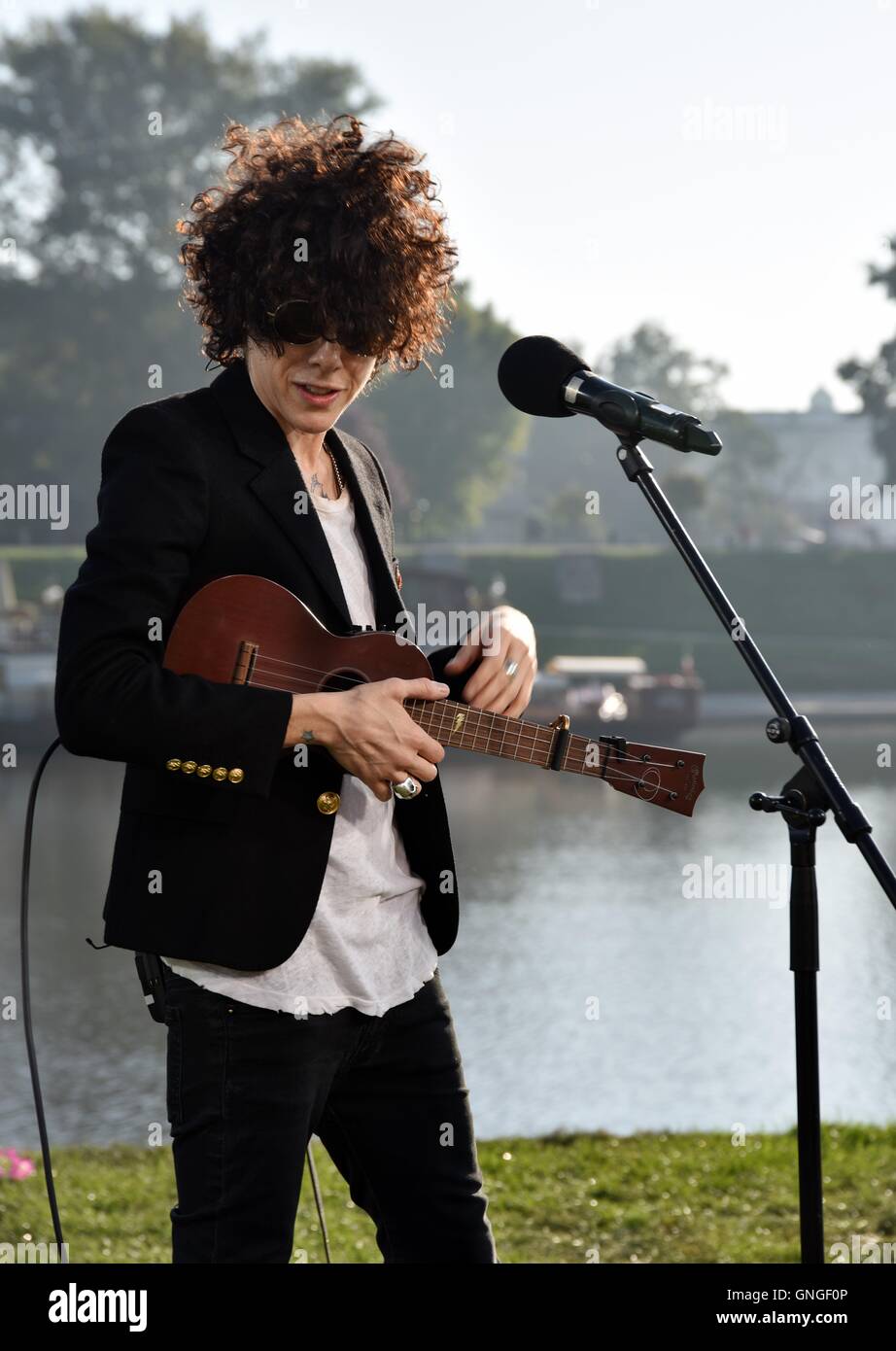 American pop/rock singer and songwriter LAURA PERGOLIZZI known as LP ...