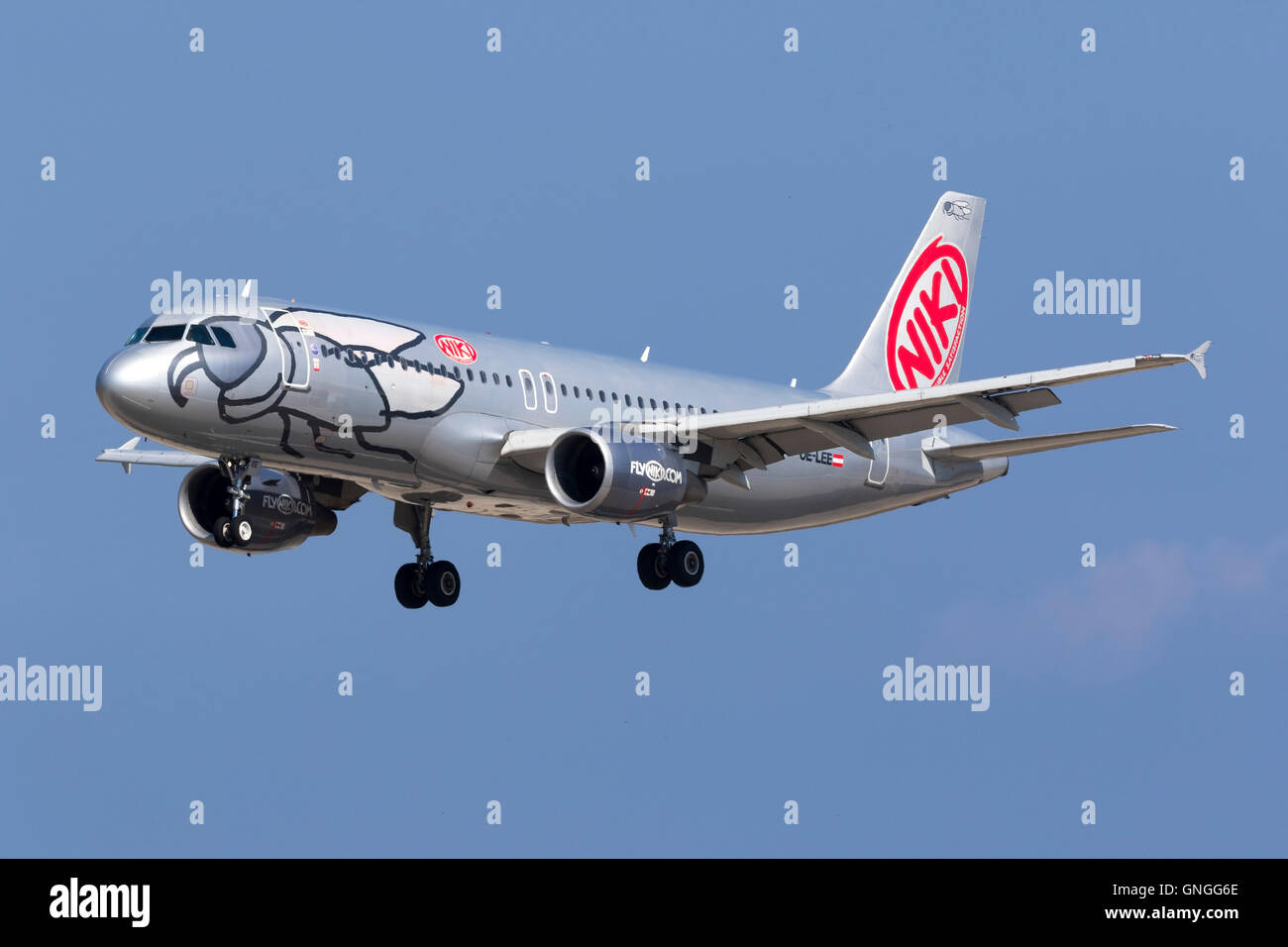 Fly niki hi-res stock photography and images - Alamy