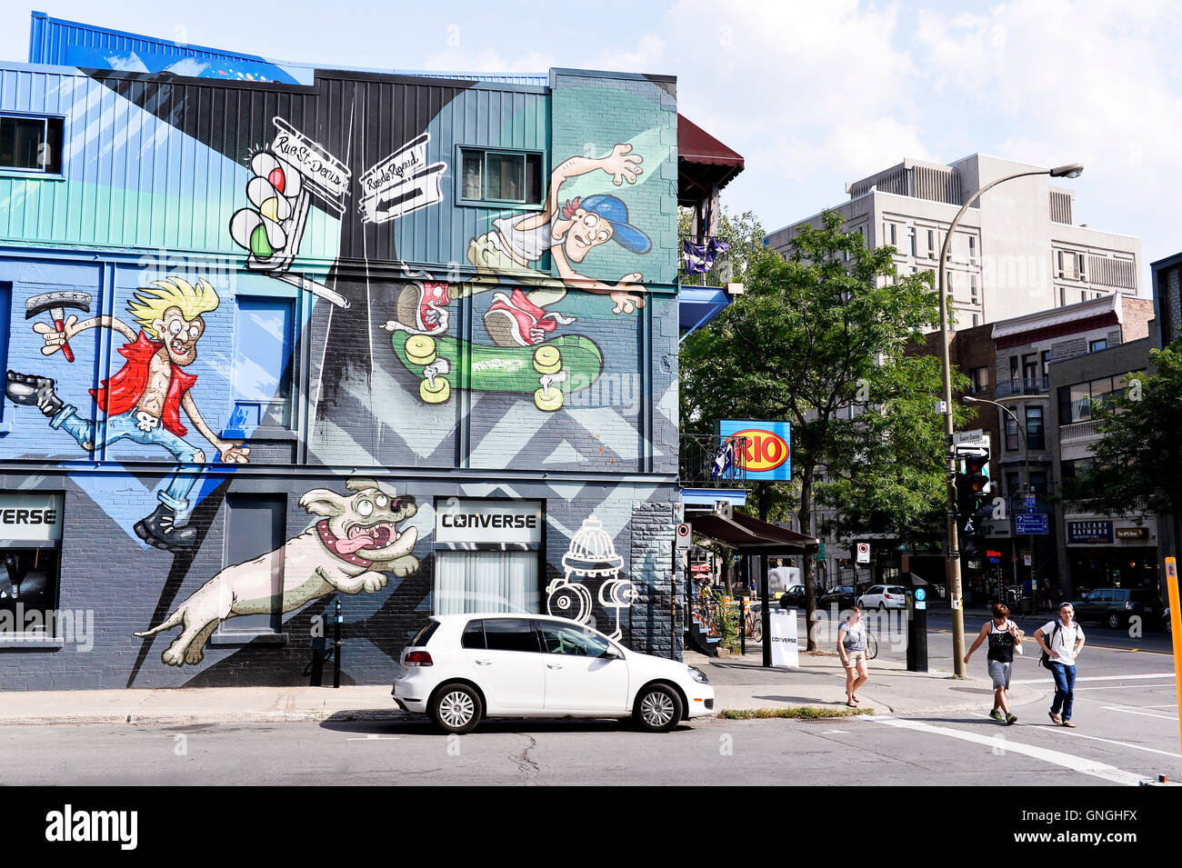 Montreal street, canada Stock Photo - Alamy